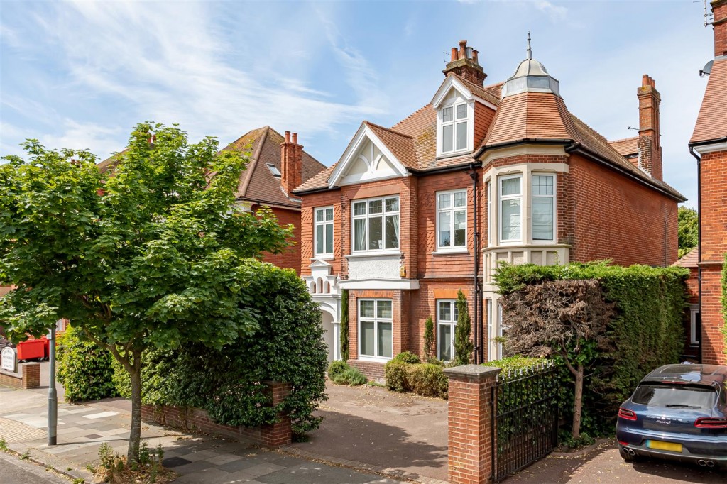 School Admission Areas for The Drive, Hove | Lextons Estate Agents