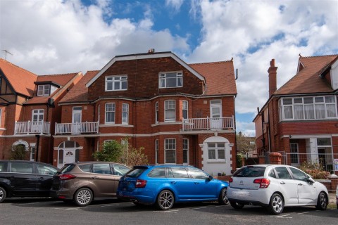 Aymer Road, Hove - EAID:lextonsapi, BID:2