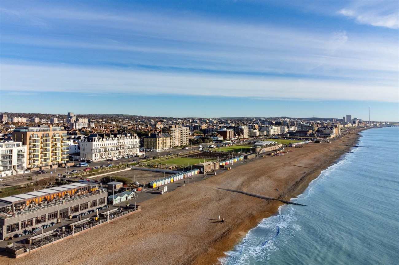 Images for Kingsway, Hove EAID:lextonsapi BID:1